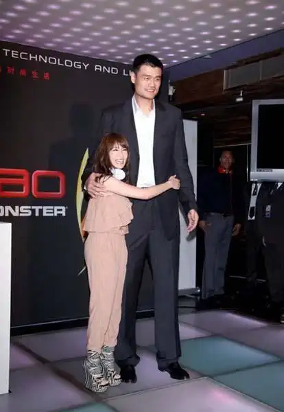 angelababy蔡依林宋慧乔 揭秘腿短女明星真实身高