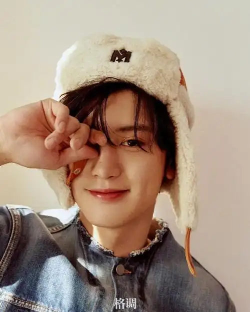 朴灿烈和宠物合拍中国封面#【gediao_magazine】231208 ins更新灿烈