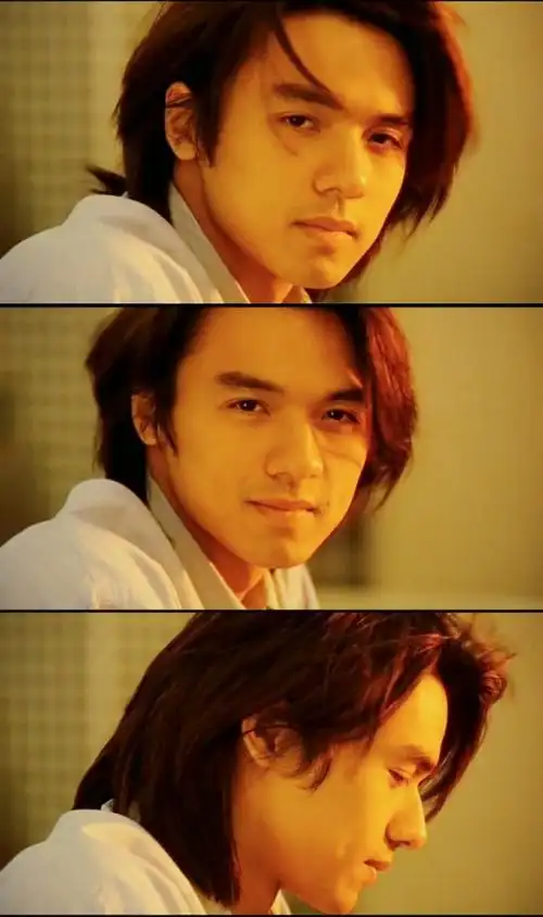 冯德伦明明可以靠脸吃饭,却偏偏要去当导演