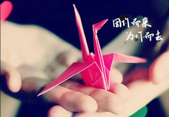 送妈妈一瓶千纸鹤.