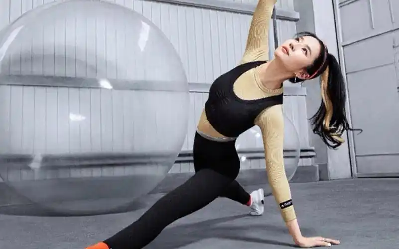 身材太好了!健身达人刘亦菲!_哔哩哔哩_bilibili