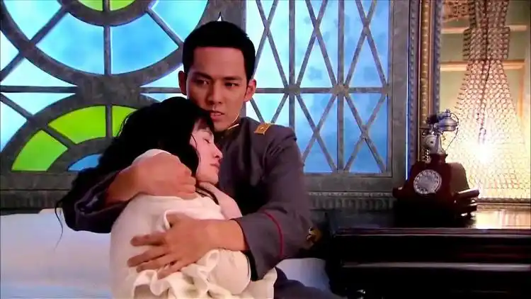 来不及说我爱你钟汉良亲吻李小冉李小冉急得羞红脸