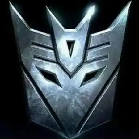 汽车人与霸天虎标志按什么设计?凭空想象