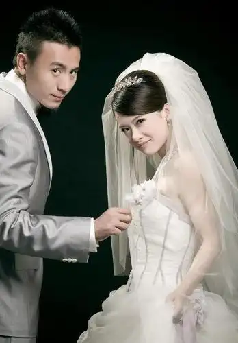 小孩取名 照 玉字辈 取什么好 又是5.20号生的?