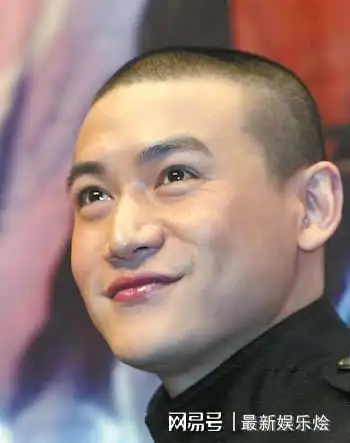 25位男明星光头:肖战谢霆锋李现好帅,张嘉译王凯"砸场子"来的