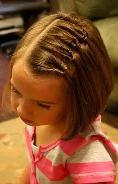 有没有关注小女孩发型绑扎方法的