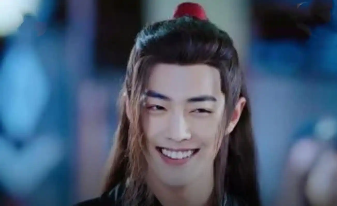 肖战的笑容,阳光灿烂.