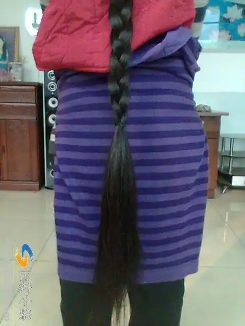 我老婆的长发想出售能值多少钱我老婆13米的长