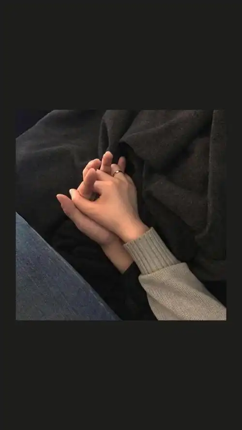 情侣牵手高清手机壁纸