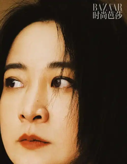 贾玲登上《时尚芭莎》写真来了～～#贾玲芭莎力量感封面大片