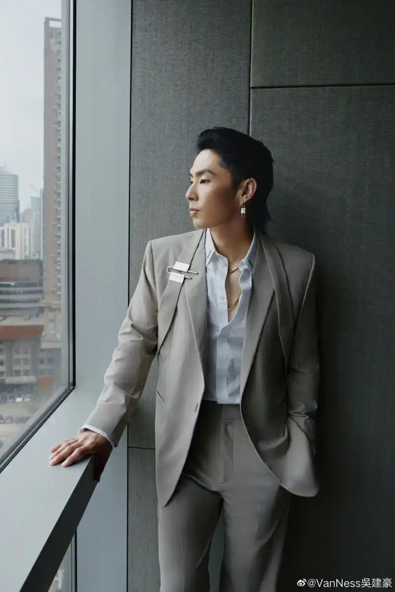 田宅凹陷 无垂珠反骨耳谈恋爱可以,结纷是不会再结的了.