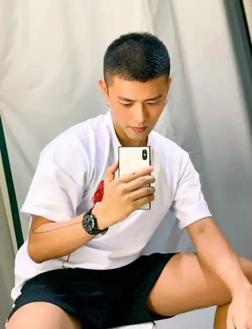 第三种男士圆寸头