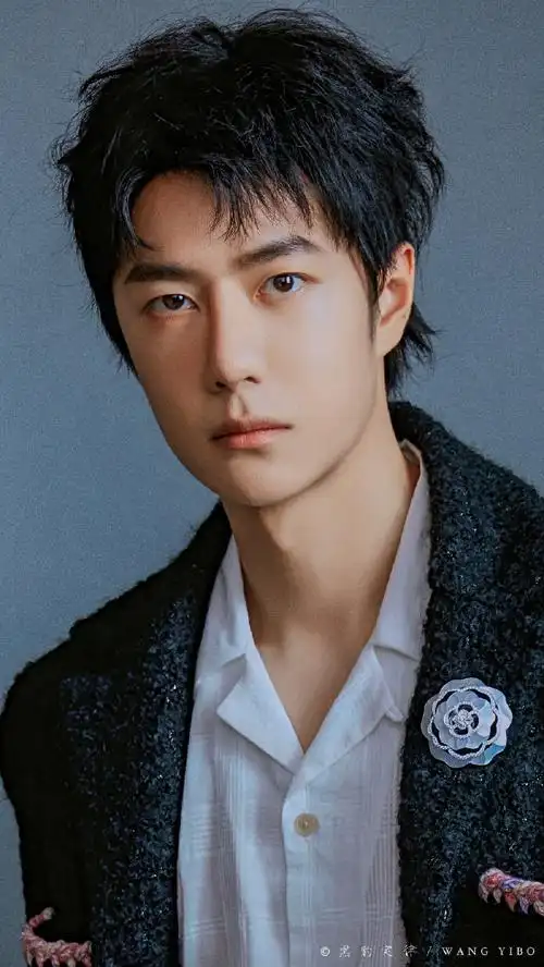 王传君想看易烊千玺王一博演杀手##王一博##向全世界