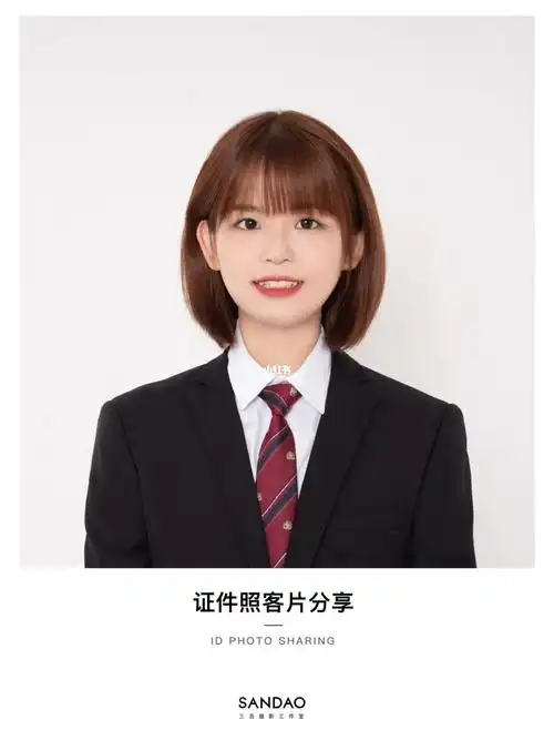 终于拥有了美美的证件照