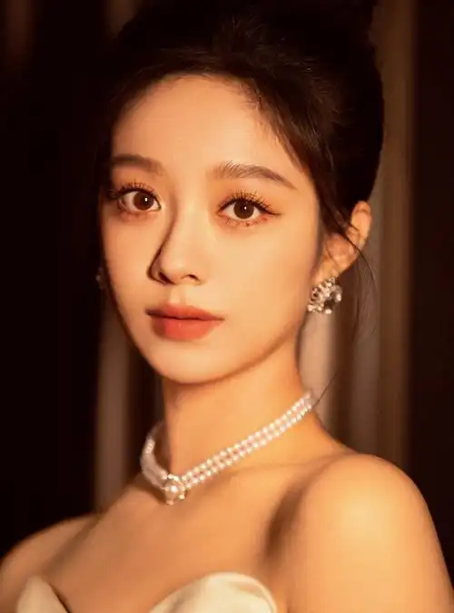 徐好cos赫本##徐好一字肩黑白公主裙