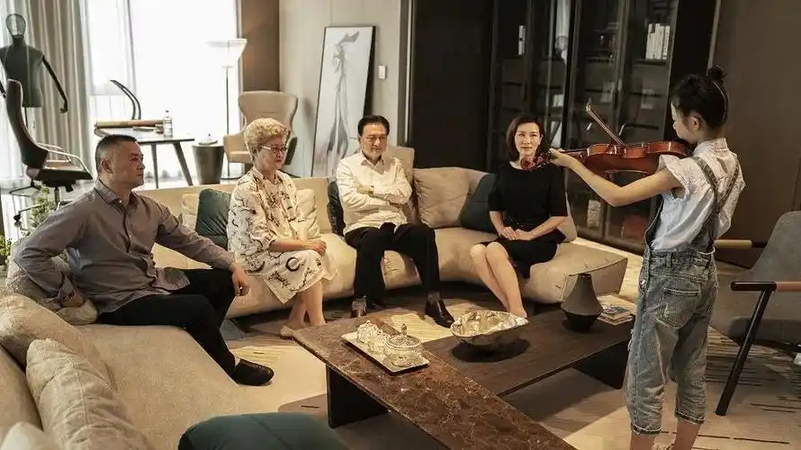 天幕平层认为,融洽的邻里关系,在现代城市生活中更为珍贵.