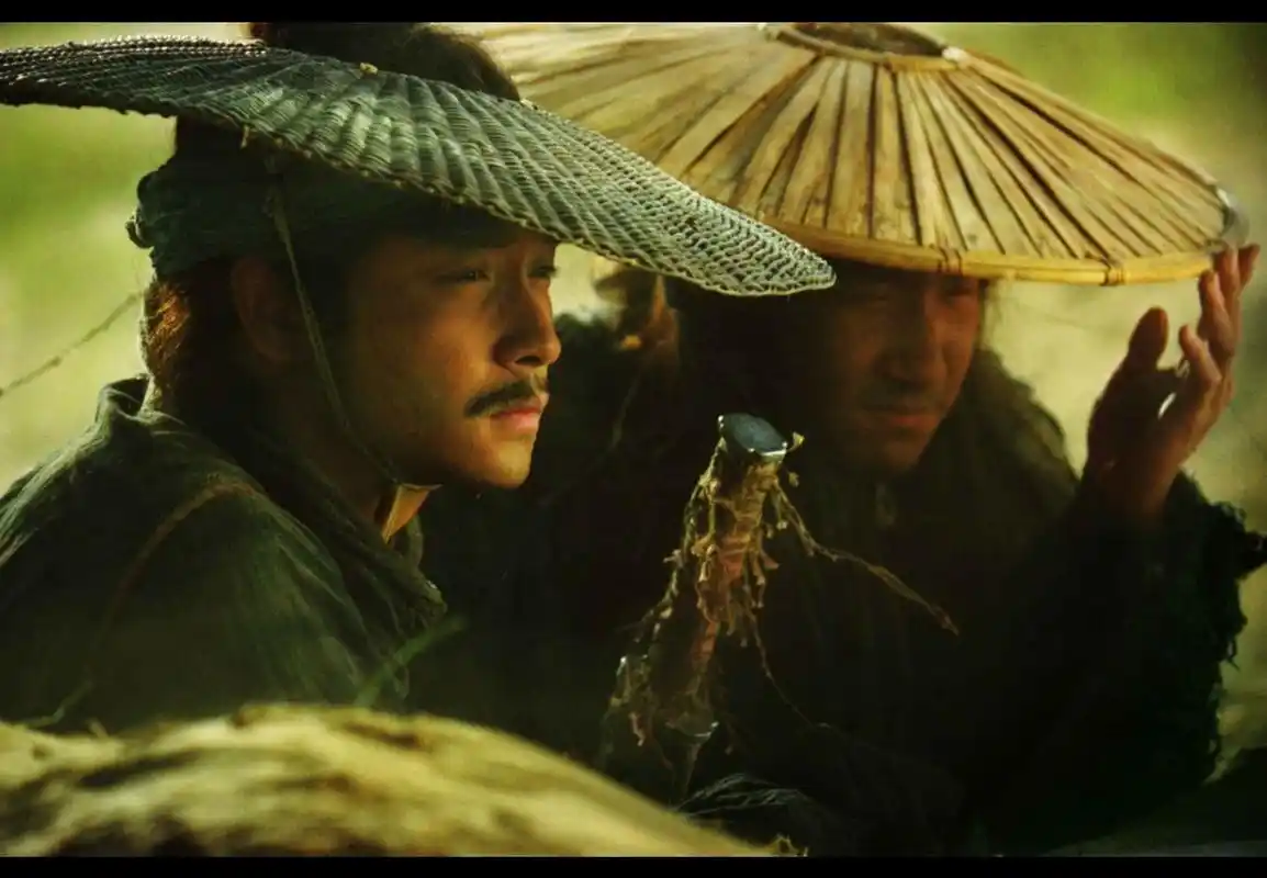 电影推荐《东邪西毒》是由香港导演王家卫执导的一部武侠剧情电影,于