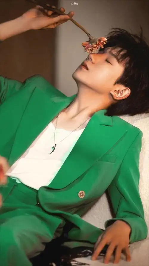 帕莎眼镜品牌代言人王源##王源新专辑客厅狂欢##奔赴时间尽头的流