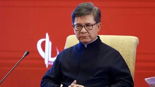 罗康瑞:不甘心只做一个"富二代"丨时代追光者