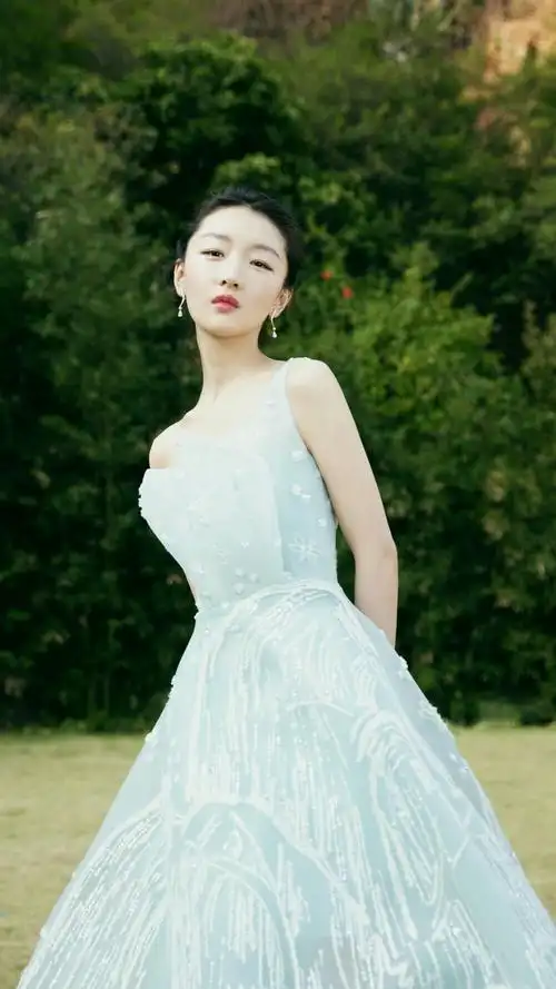 周冬雨 - 堆糖,美图壁纸兴趣社区