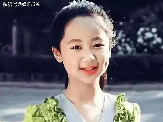 原创明星出道前判若两人鞠婧祎变脸王俊凯王源太青涩可爱