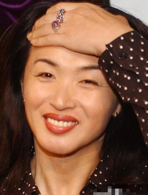 金星旧照曝光,皮肤紧致长发飘飘,网友:十多年前好有女人味!