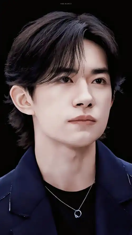 眼睛 这大腿 和这手我想摸摸戒指#华为nova10##千玺在nova星等你##易