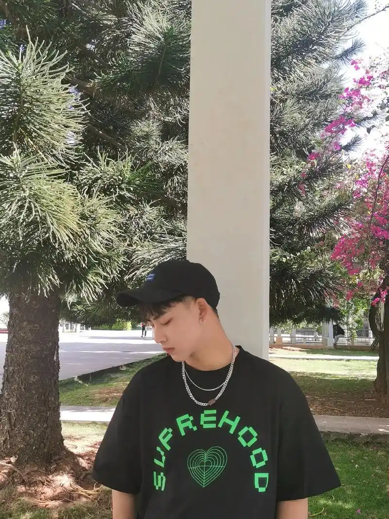 正脸照来了,互关请私信!#穿搭 #帅哥 #少年感  - 抖音