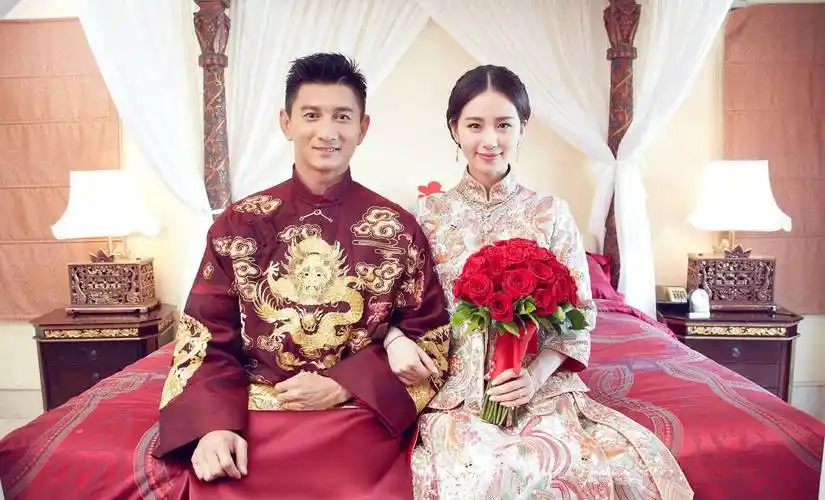 何超莲_结婚照_窦骁