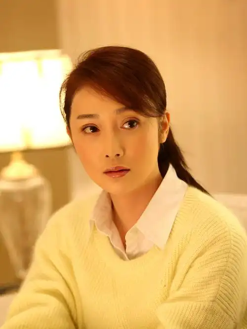 crlw">蒋林静,1980年2月23日出生于浙江省杭州市,中国内地影视女演员