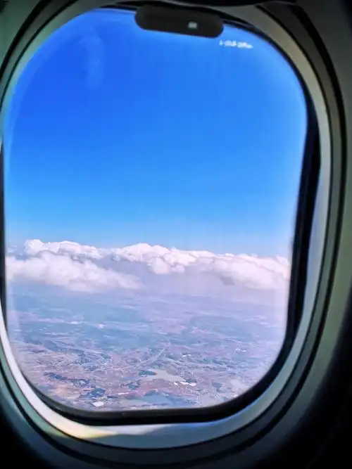 【套图】飞机窗外的风景-蜂鸟网