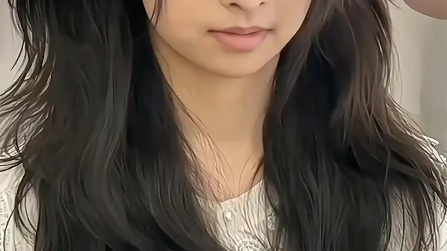 动感高层次烫发,蓬松显发量的同款卷发女生中长发推荐 长发的女生不妨