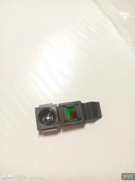 疑似"iphone 8"的3d感应摄像头模组曝光-iphone8,苹果-家电行业-hc360