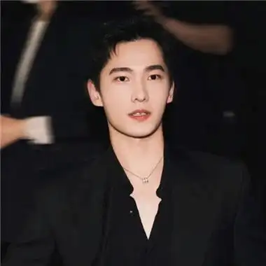 精选帅气的明星男头2023_免费壁纸网_壁纸素材库_精美头像_库尔图图