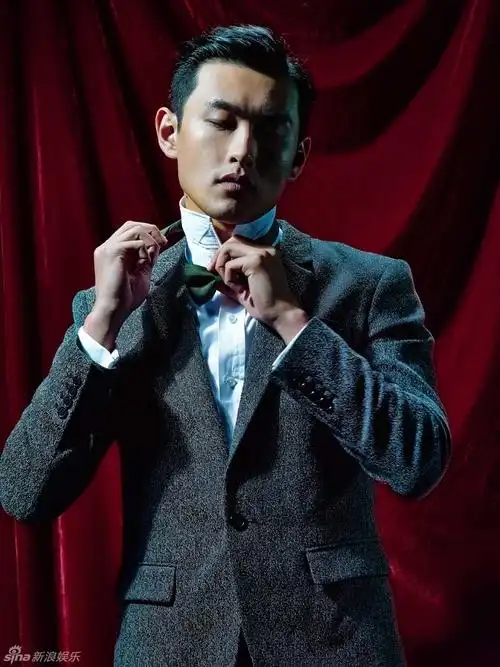 组图:王彦霖"上海滩大佬"写真曝光霸气足_高清图集_新浪网