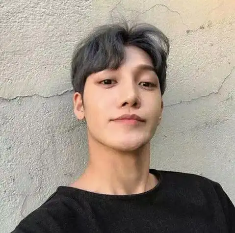 头像君大人喜欢就关注我更多潮男头像等着你拿图点赞