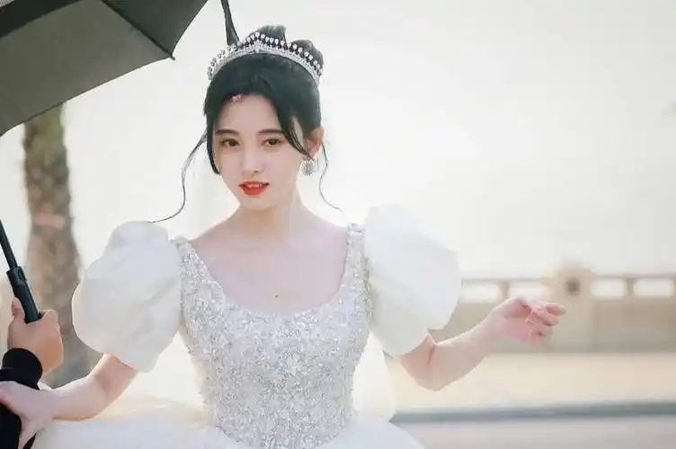 鞠婧祎 #鞠婧祎婚纱造型