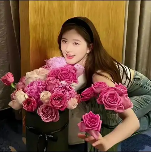 赵露思随机头像,截图截到哪张用哪张,绝美图