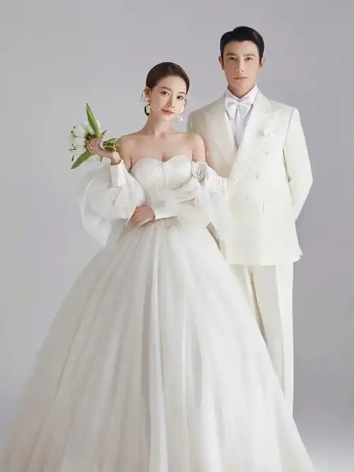 极简仪式感婚纱照经典永不褪色的婚纱照78