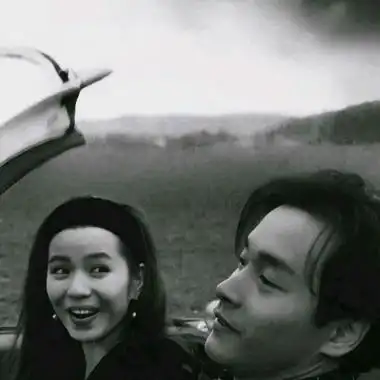 张国荣黑白头像高清高清好看的张国荣黑白经典图片头像