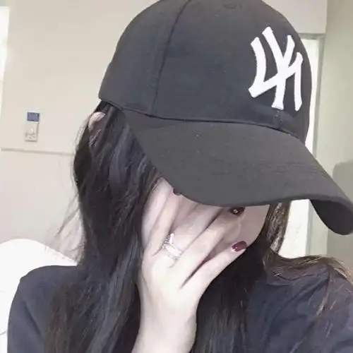林哲 微信头像/帽子女头 下学期很短 多看看喜欢的人