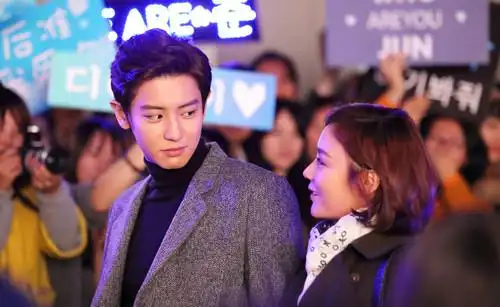 《黑粉》6月30全国上映 袁姗姗朴灿烈演绎欢喜冤家