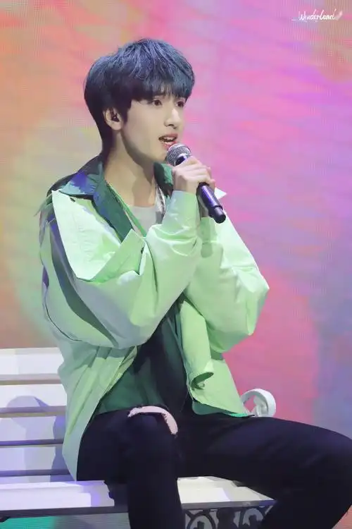 严浩翔 十九弥新淬火逐歌##今日星拍放送