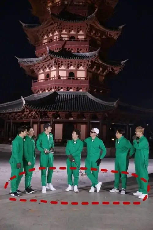 胡一天胡歌这些胡歌胡一天身高腿长让人羡慕妒忌恨