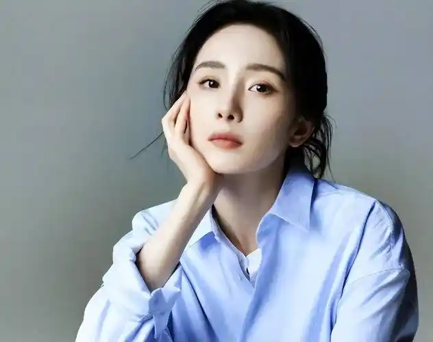 38岁的杨幂,终于"熬"出头了,她再一次拿回了自己的人生选择权_态度