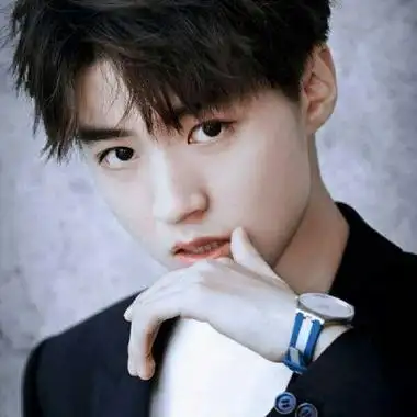 由美头网整理发布,明星头像频道提供更多与王俊凯,男明星相关的头像