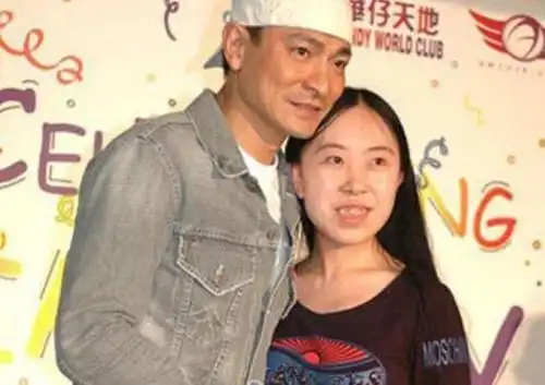 天之娇女刘向蕙,一出生拥有上亿豪宅,堪称人生赢家