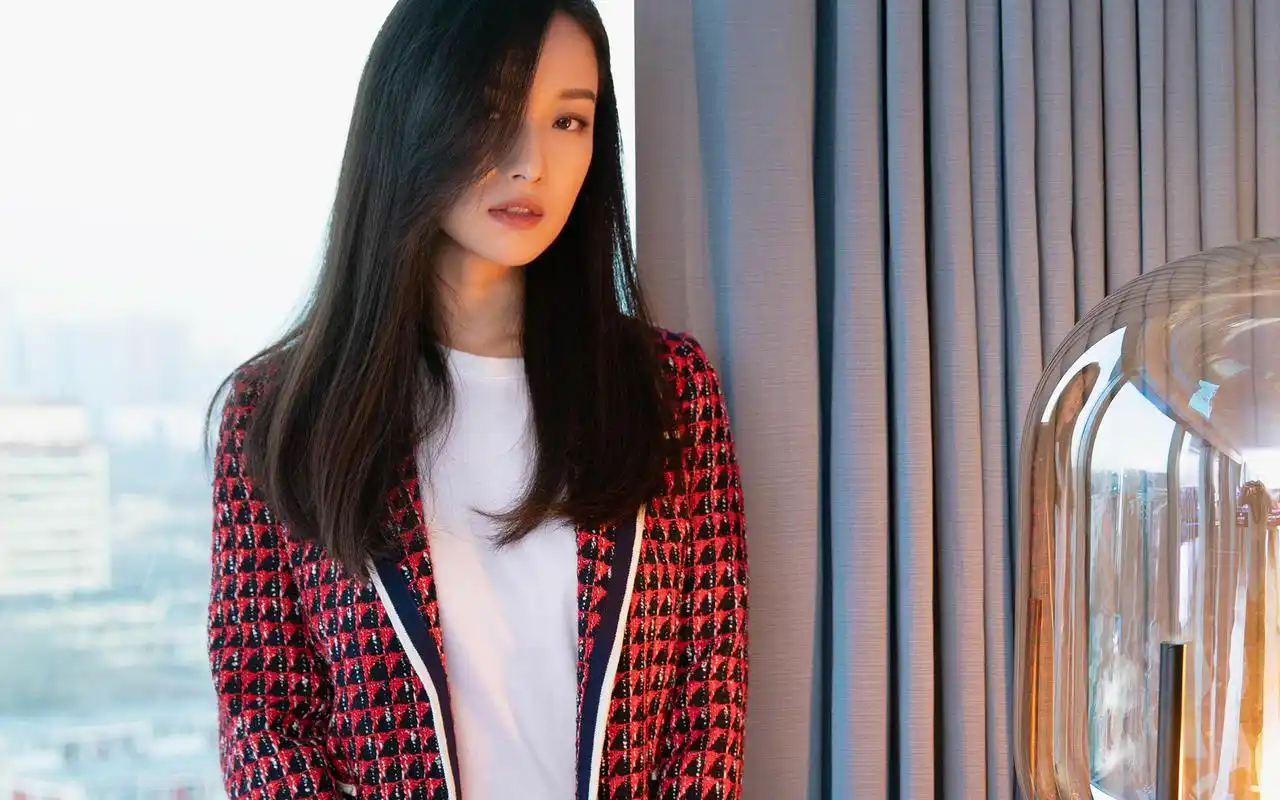 倪妮性感动人写真桌面壁纸高清大图预览1920×1200_大陆明星下载_美桌