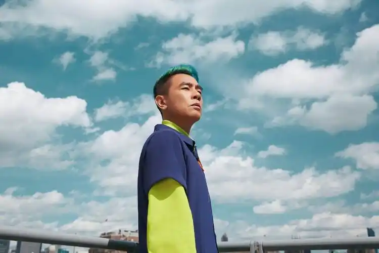 陈小春微博写真图片集