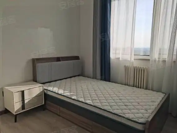 北京昌平昌平县城绿海家园北京湾万达广场附近精装修两居室  交通便利